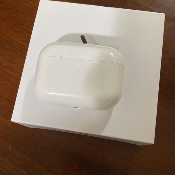 Airpods pro - Picture 6 of 7